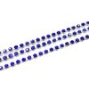 Fili di catene strass, base in metallo colore argento, cristalli blu.